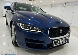 Jaguar XE 2.0 I4D TSS Revcam 2016 Blue